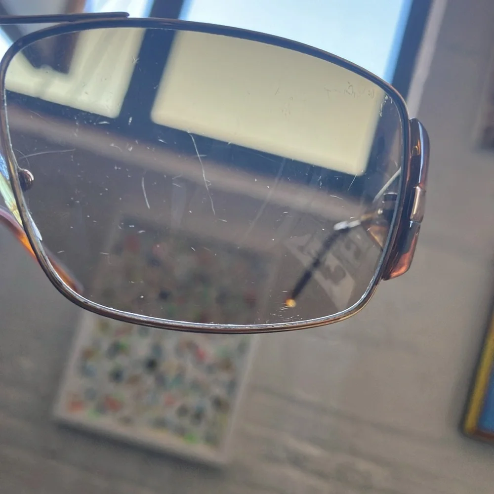 Prada Vintage sunglasses and hard case - Picture 13 of 13